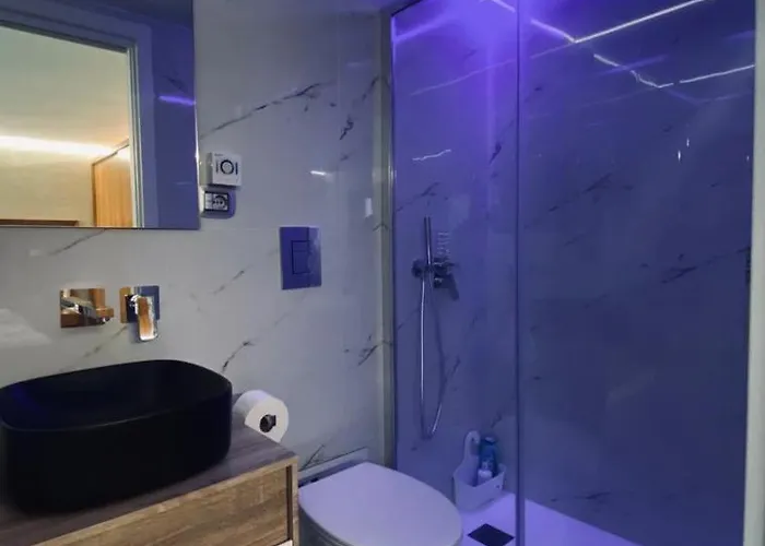 Kefa ゲストハウス 4*